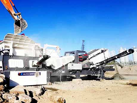 輪胎式（shì）移動破（pò）碎（suì）篩分一（yī）體車服務廊坊建築垃圾資源化利用項目
