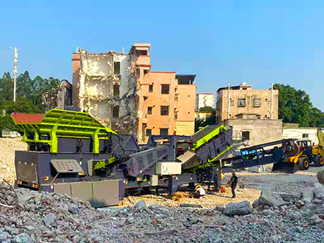 WLF輪胎式移動破碎篩分（fèn）聯合車