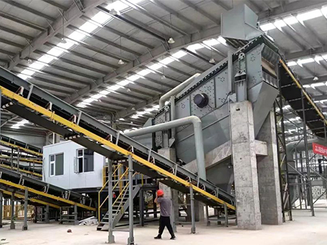 一條裝修裝潢垃圾、拆房垃圾生產線如何配置設備（bèi）?